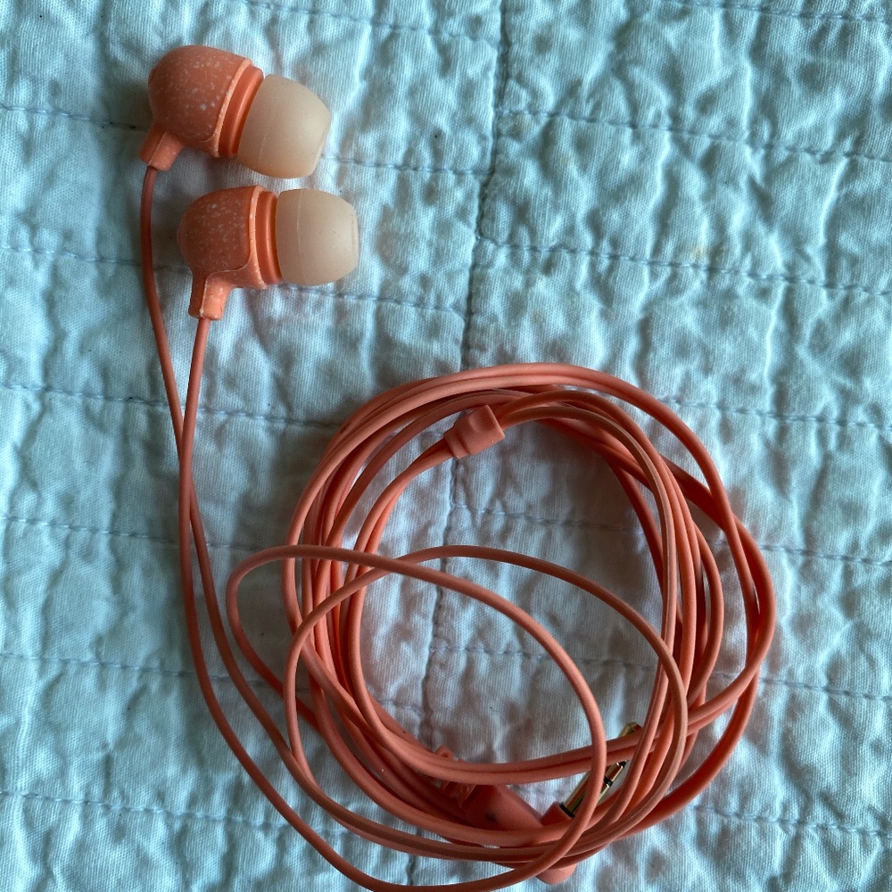 *BRAND NEW* HOUSE OF MARLEY - Orange airbuds